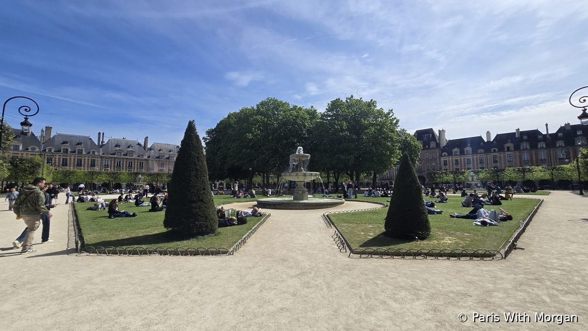 Place des Vosges, Le Marais, Paris